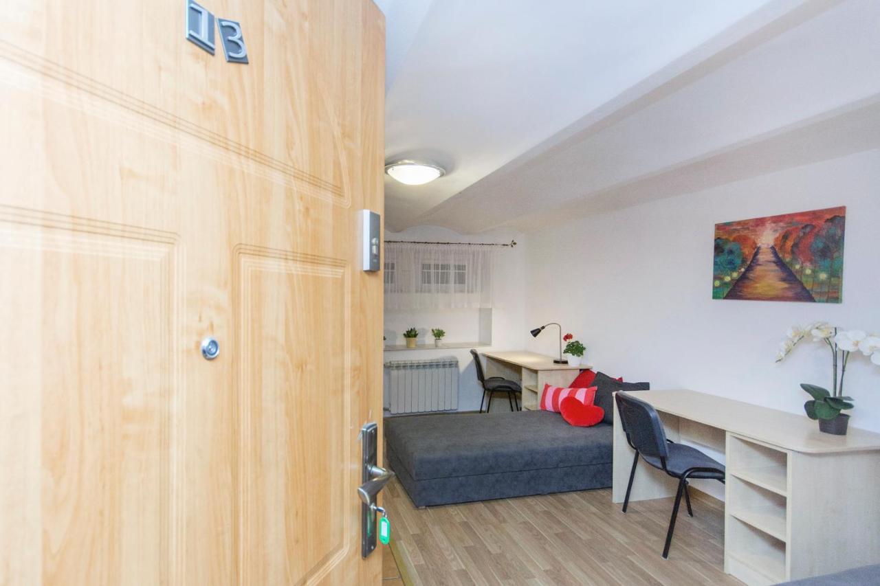 Albergue Akademikus Stary Toruń Exterior foto