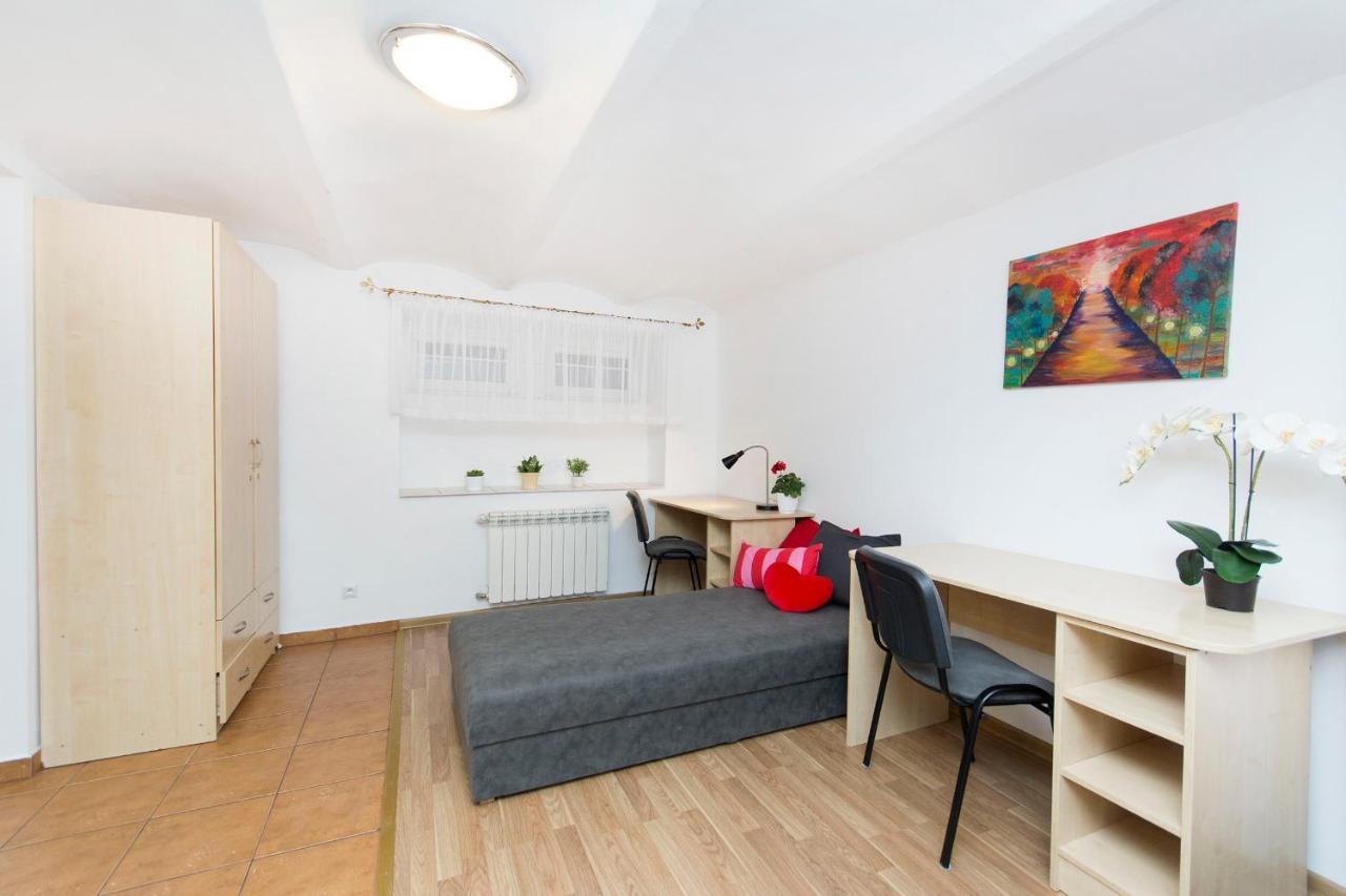 Albergue Akademikus Stary Toruń Exterior foto